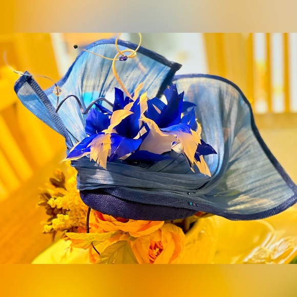 Accessories - Kentucky Derby Hat 🐎💐🍾/ fascinator 💙 custom order.  Hand made